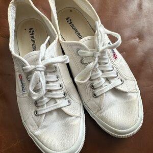 Superga White Canvas Low-Top Sneakers with Red Logo Accent